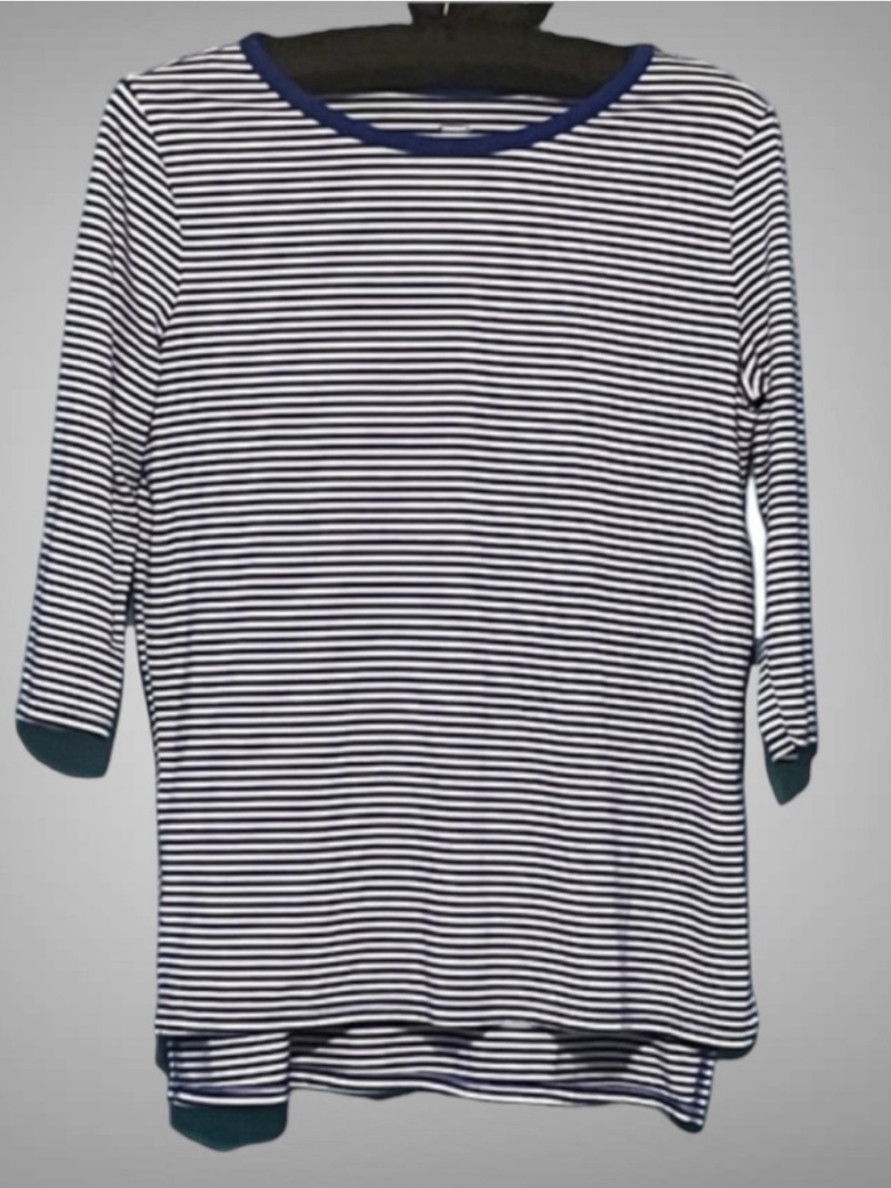OLD NAVY 3/4 SLEEVES STRIPED TOP SIZE XL